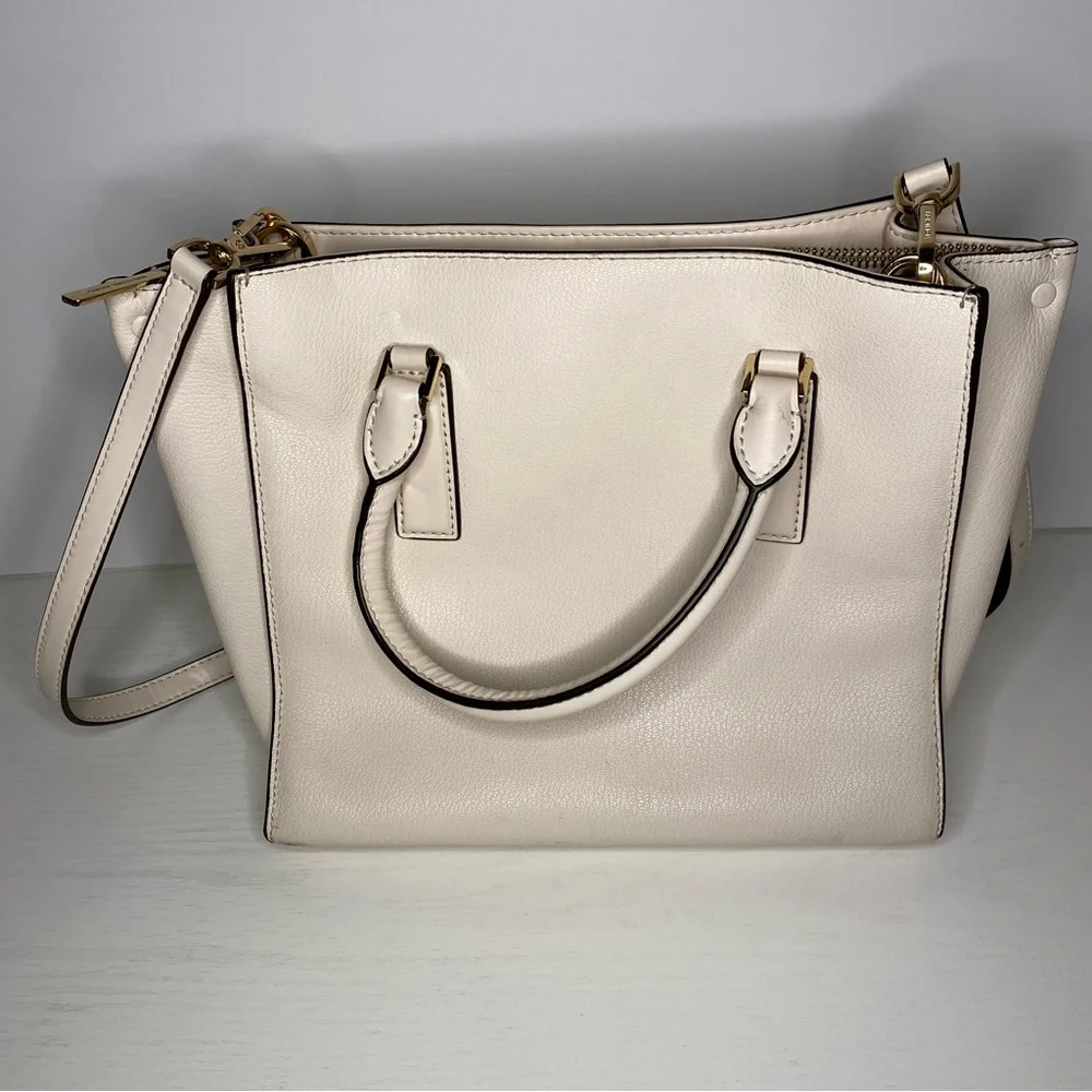 Michael Kors shoulder/ handbag - Picture 3 of 11